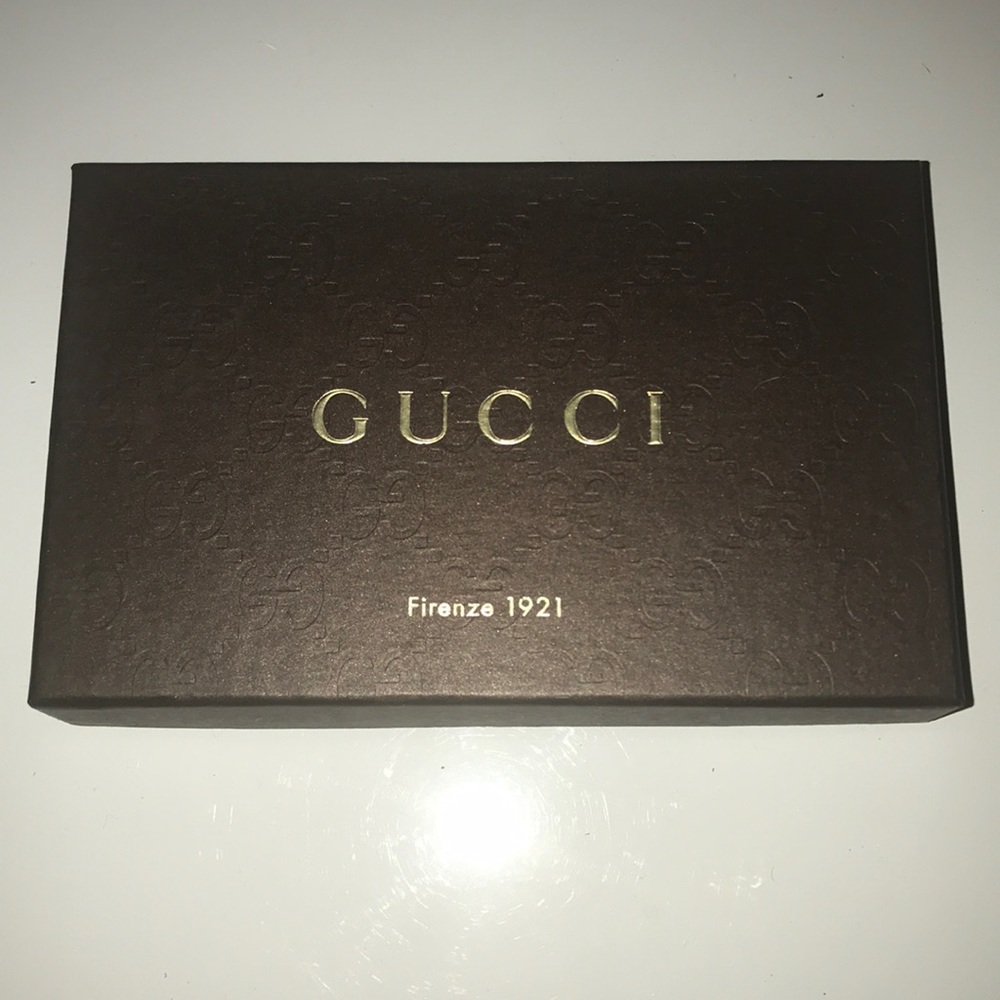 Gucci wallet box